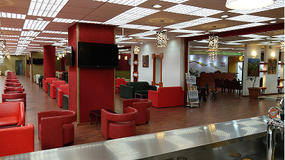 Exclusive Lounge Access